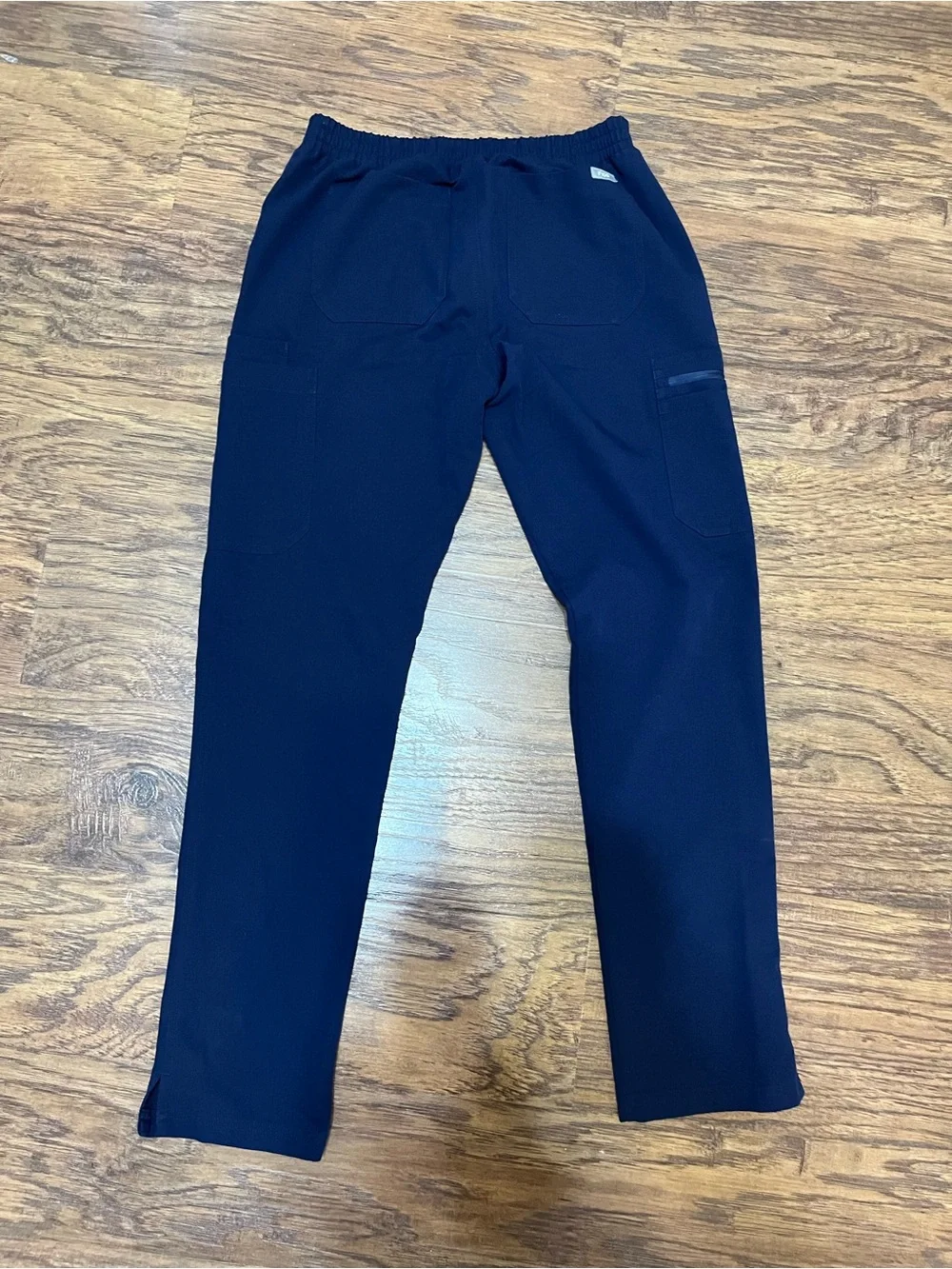Bundle of 4 FIGS Navy Scrub Sets - Size Small - Picture 16 of 16